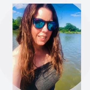 Meet your Posher, Christy